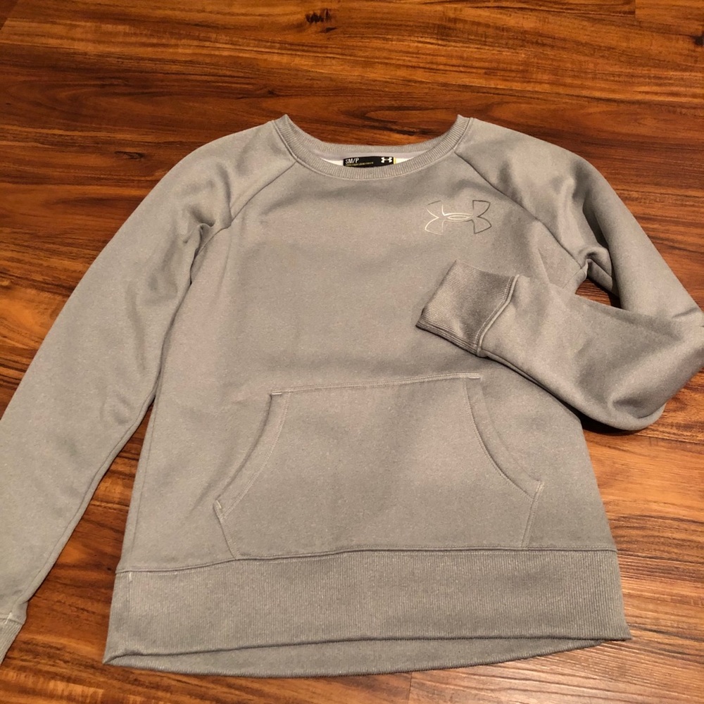 Under Armour sweatshirt size S
